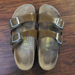 Birkenstock Brown Chic Feminine Summer Patent Leather Arizona Narrow Size 36